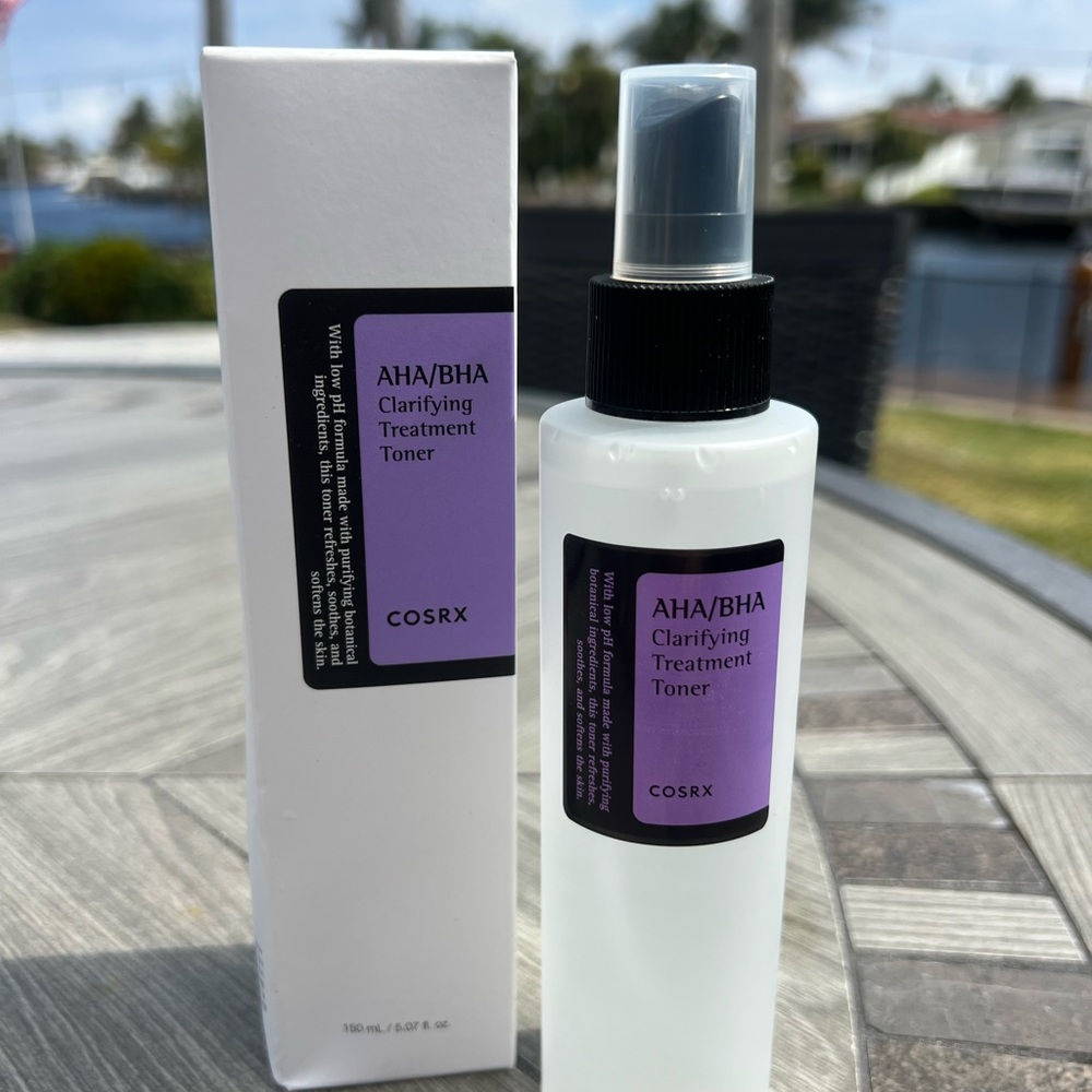 COSRX AHA/BHA Clarifying Treatment Toner